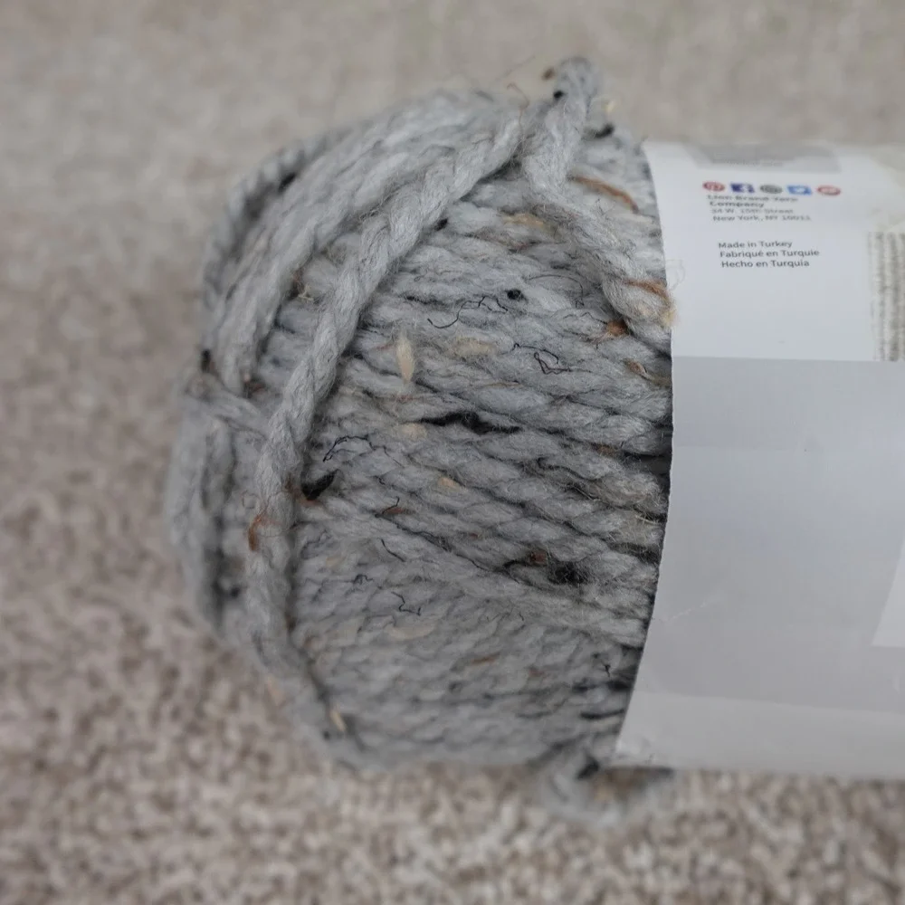 Lion Brand Wool-Ease Thick & Quick Bonus Bundle Grey Marble Yarn 12oz 212yd 641‎